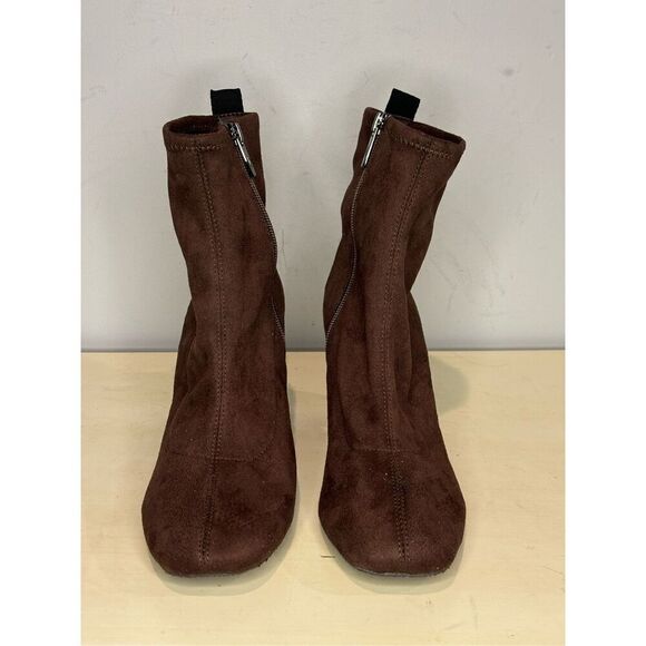 Donald Pliner Women's Cattie Block Heels Side Zip Ankle Bootie Brown Size 8.5 - Picture 3 of 7